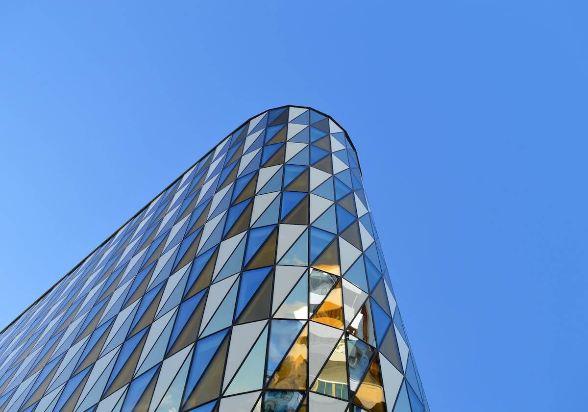 意甲媒体透露:米兰中锋位置引援正在升温,伊卡尔迪和哲科都是备选方案